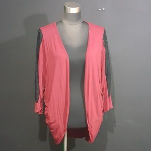 GILLI Kimono with Black Lace